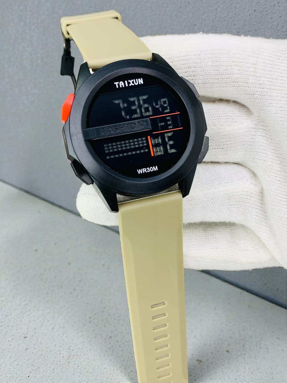 TAIXUN WATCH  SPORTS WATCH  (35%OFF) ONLY 7DAYS OFFER