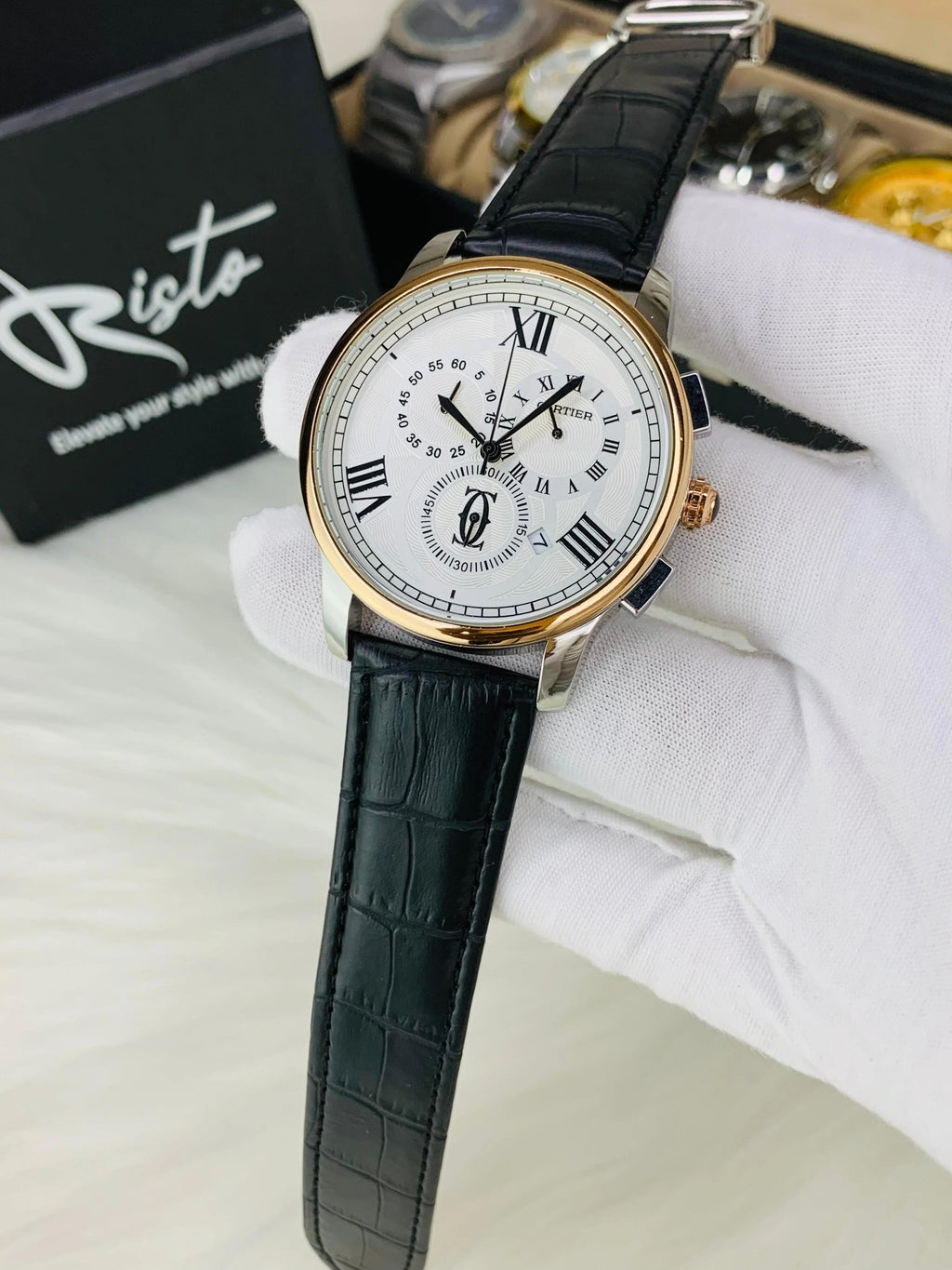 CARTIER  GENTS WATCH LEATHER STRAP