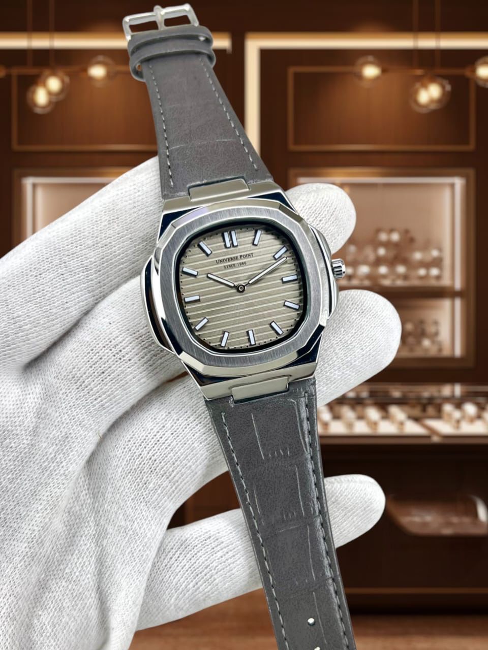 UNIVERSE POINT ORIGINAL WATCH   (35%OFF) ONLY 7DAYS OFFER